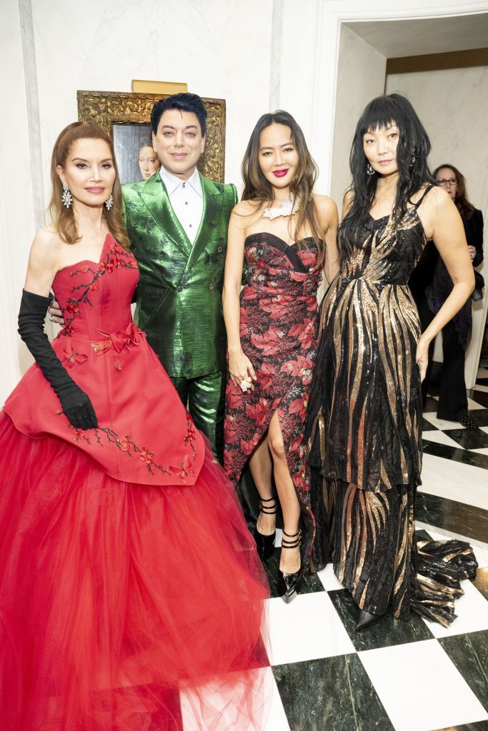 Malan Breton, Angel Pai and Irina Pantaeva attend 2023/12/jean-shafiroff-hosts-holiday-party-in-honor-of-candace-bushnell/rgTqFQY4fN on December 21, 2023. (Photo by Michael Ostuni/PMC/PMC)