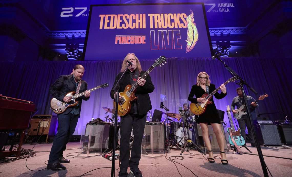 Tedeschi Trucks “Fireside Live” (Photo Credits: David Nicols) Collaborating for A Cure