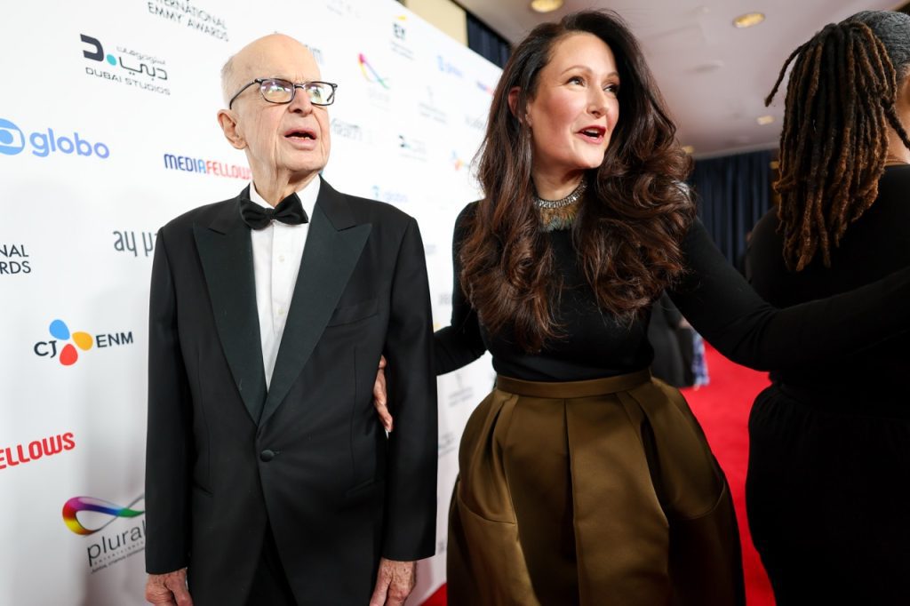  International Emmy Awards Bruce L. Paisner, Camille Biedermann