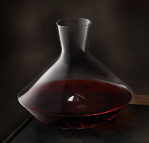 Josephine Decanter