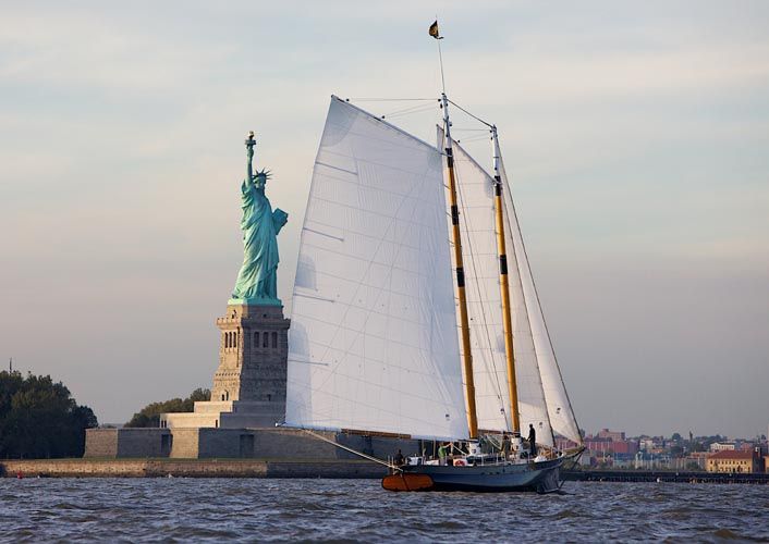 Sail 250 NYC Classic Harbor Line